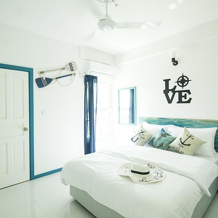 The Aquzz Hotel Хулхумале Екстериор снимка