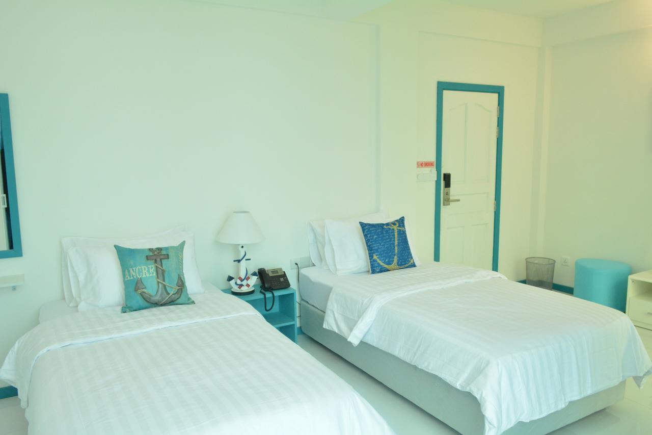 The Aquzz Hotel Хулхумале Екстериор снимка
