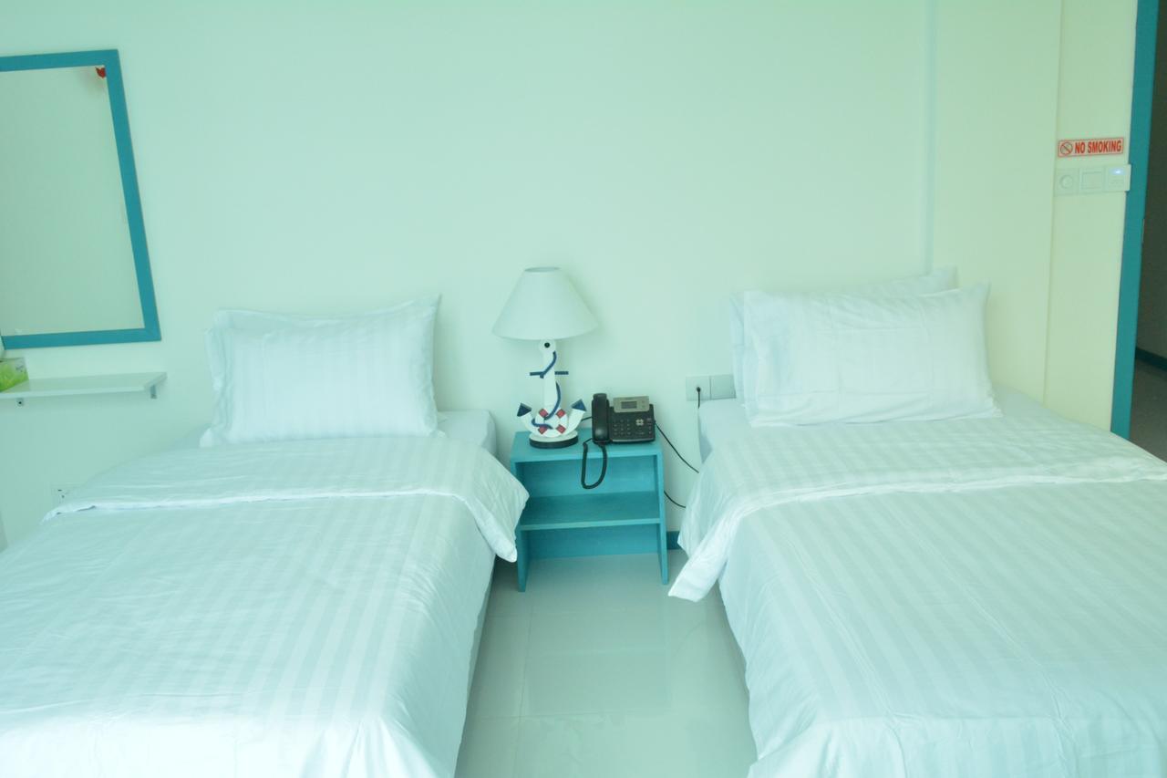 The Aquzz Hotel Хулхумале Екстериор снимка